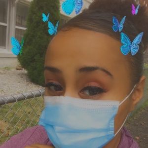 Meet your Posher, Gabrielle